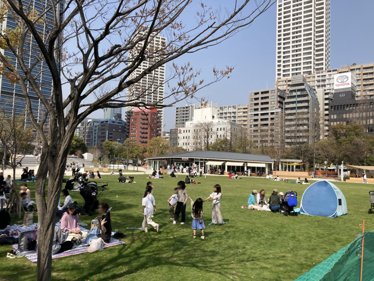 Nature visits can improve well-being disparities among urban dwellers | Kobe University News site
